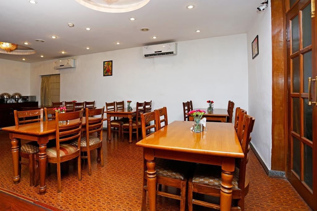 Oyo 367 Hotel Forest Green Nova Deli Exterior foto